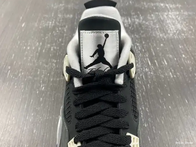 Bmlin Shoes 626969-030 Jordan (2013) Retro 4 Fear Pack 0519